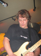 1328892588_big balls- kulmbach- schwarzenbach 024