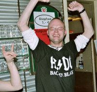 1328892638_bigballs3