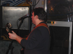 1328892758_universum 2006 002