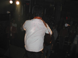 1328892761_universum 2006 005