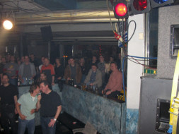 1328892762_universum 2006 006