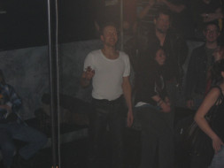 1328892768_universum 2006 014