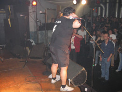 1328892769_universum 2006 019