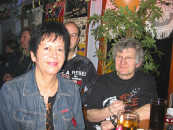 1328892860_2bilder 2006 136