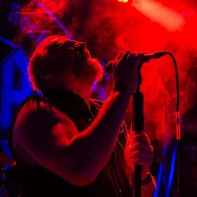 Vocals: Ollie from Hagen